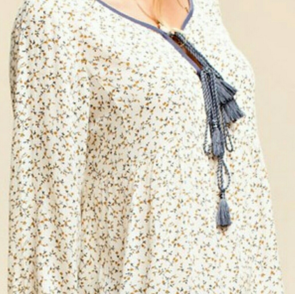 Cute floral top with bell sleeves